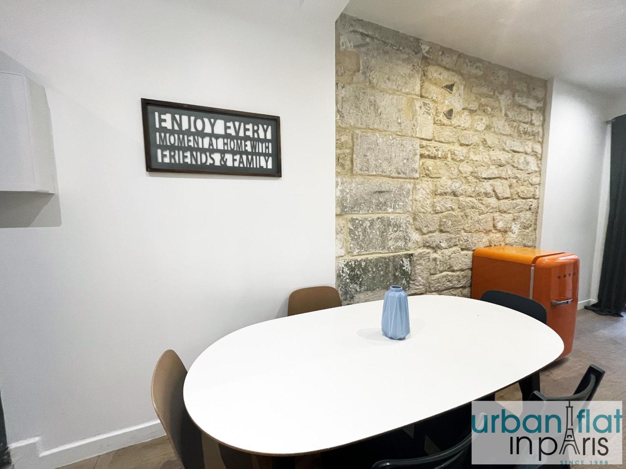Urban Flat 52 - Charming 2 Bdr Flat In Center Of Appartement