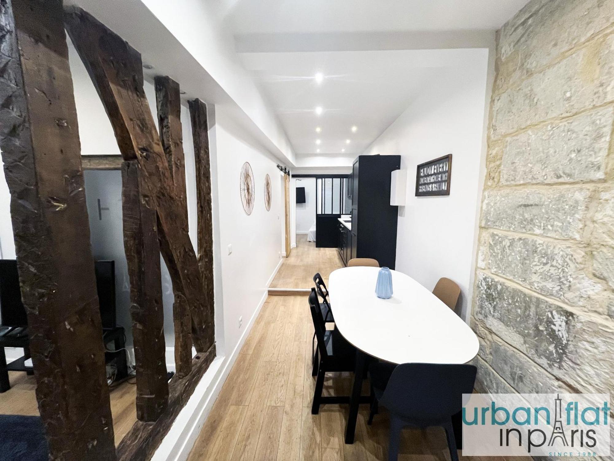 Appartement Urban Flat 52 - Charming 2 Bdr Flat In Center Of Parijs